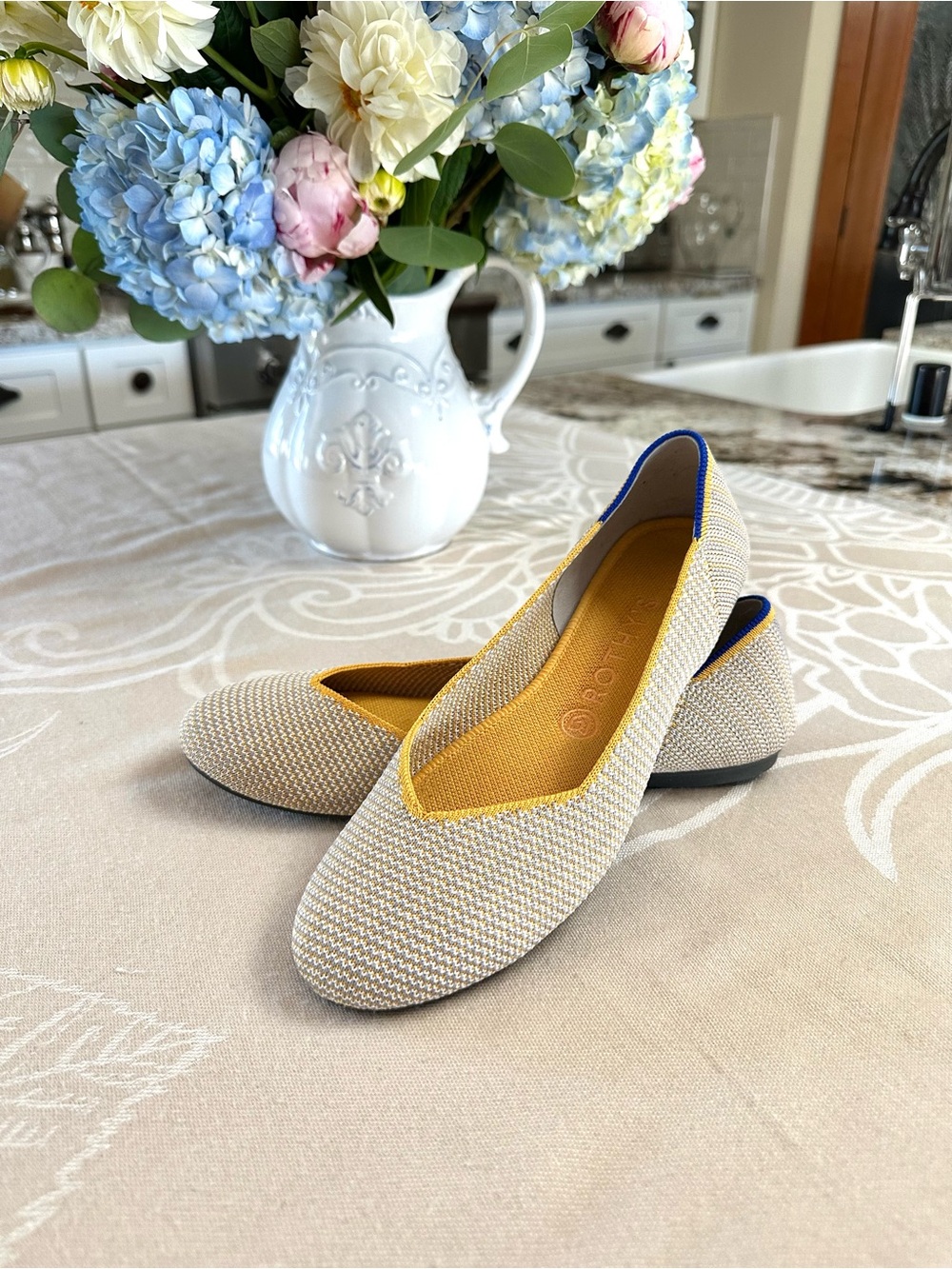 Rothy’s The Loafer W9 Beige Gray Mustard Knit Flats Machine Washable